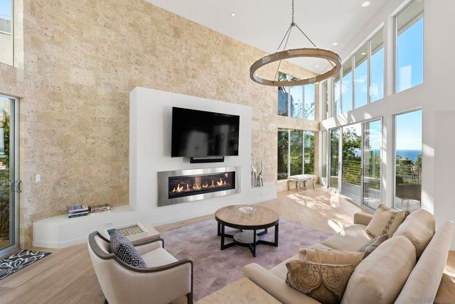 13721 Pine Needles, Del Mar, CA 92014