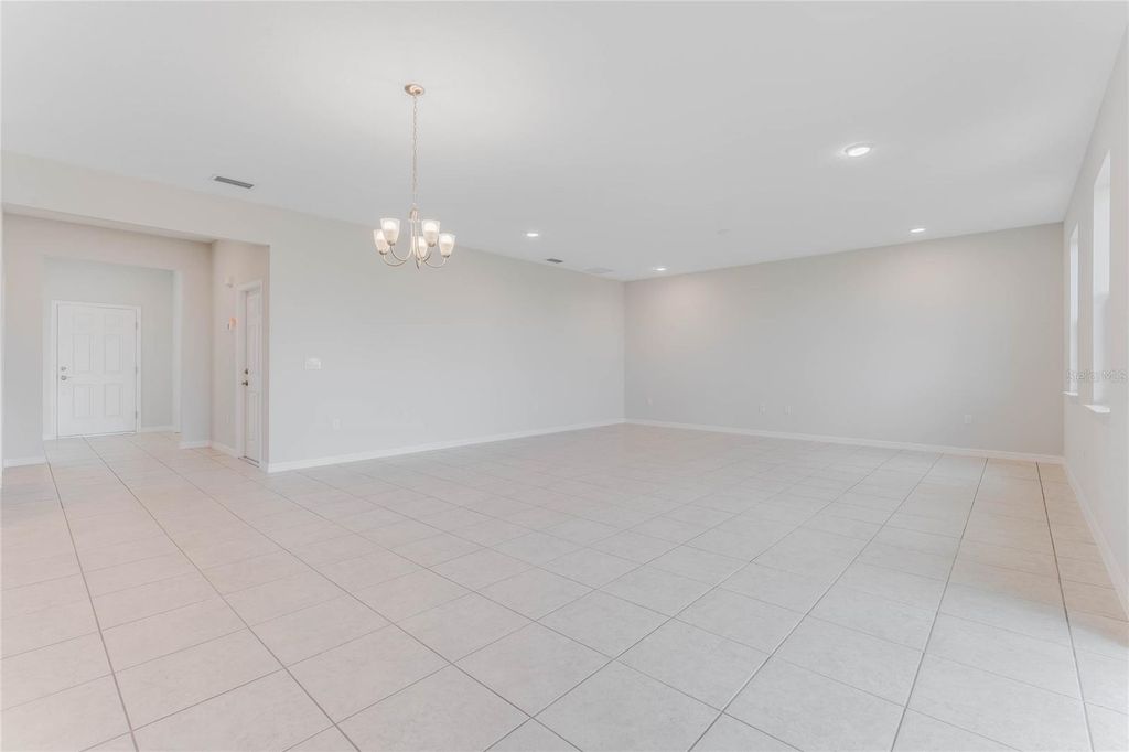 Image 7 of property listing at 1005 CONNOLLY LANE NE, Palm Bay, FL 32905