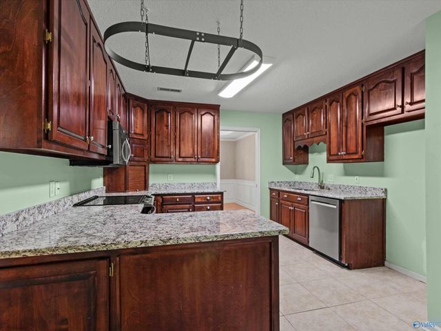 102 Faith Loop, Harvest, AL 35749