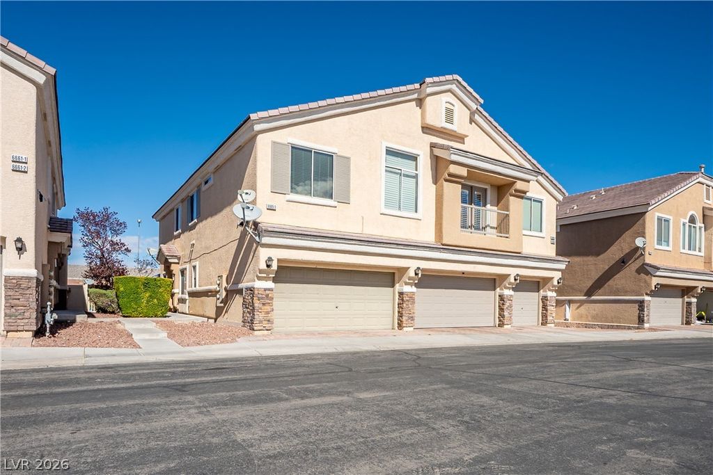 6665 Lookout Lodge Lane 3, North Las Vegas, NV 89084 — exterior
