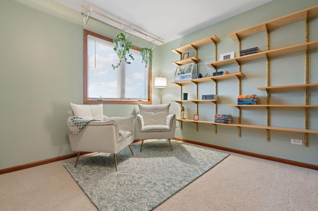 10396 Adler Cove, St. John, IN 46373