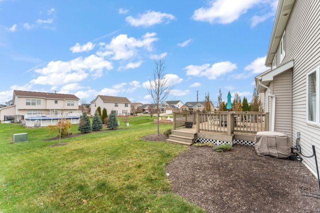 10396 Adler Cove, St. John, IN 46373