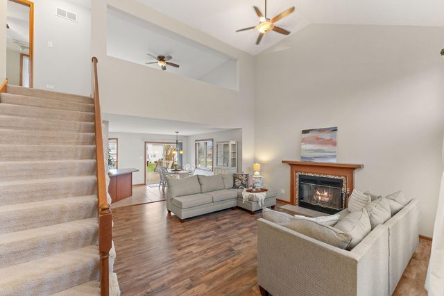 10396 Adler Cove, St. John, IN 46373