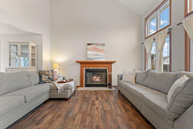 10396 Adler Cove, St. John, IN 46373