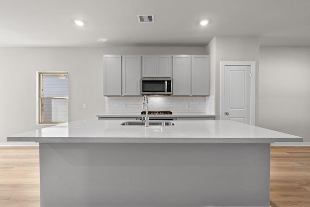 12163 Ridge Top Drive, Conroe, TX 77304