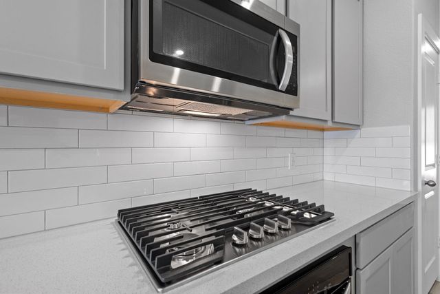 12163 Ridge Top Drive, Conroe, TX 77304