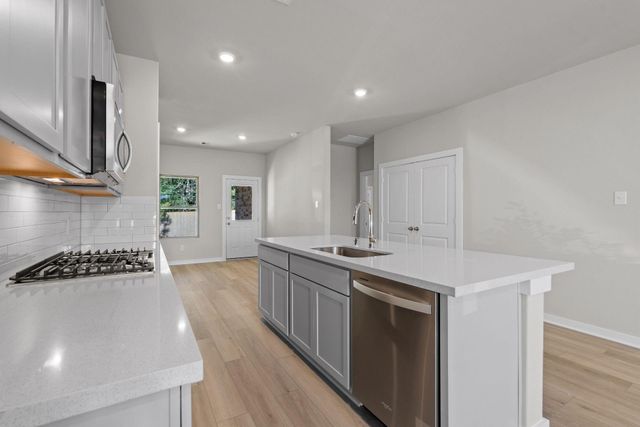 12163 Ridge Top Drive, Conroe, TX 77304