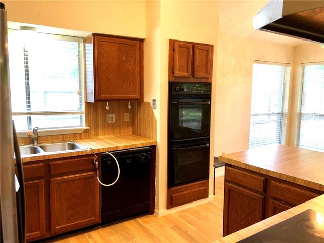 15650 Pebble Lake Drive, Houston, TX 77095