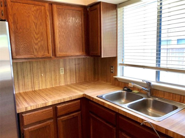 15650 Pebble Lake Drive, Houston, TX 77095