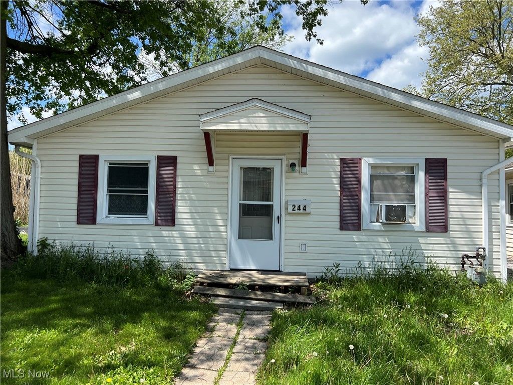 244 E 238th Street, Euclid, OH 44123