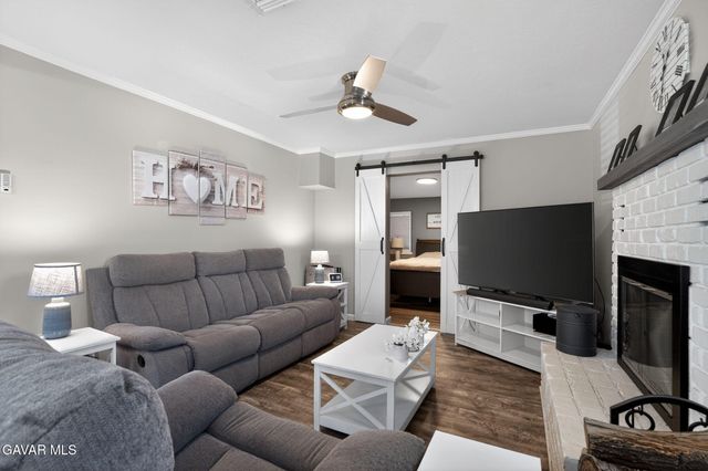 44423 Kingtree Avenue, Lancaster, CA 93534