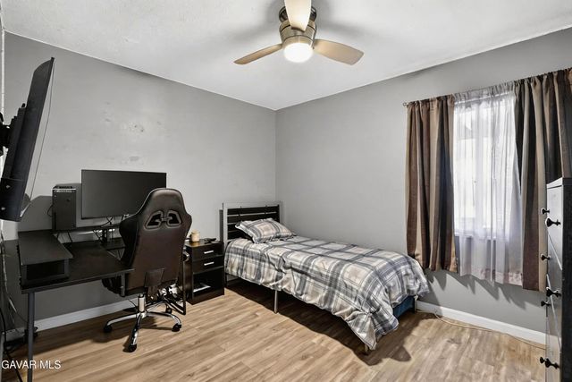 44423 Kingtree Avenue, Lancaster, CA 93534