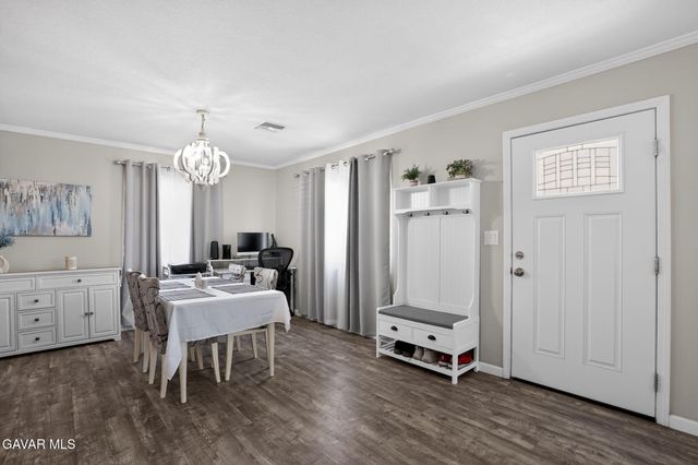 44423 Kingtree Avenue, Lancaster, CA 93534