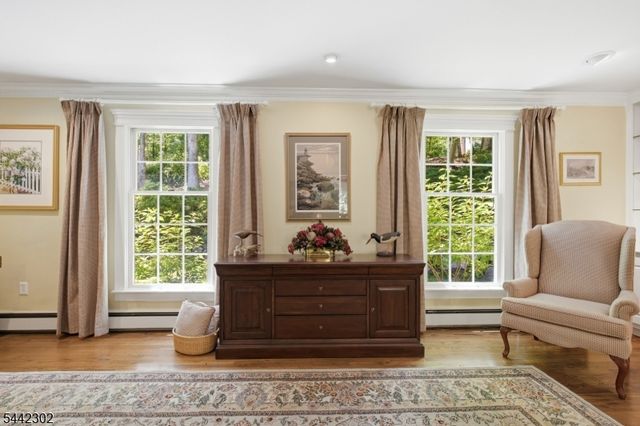 75 Green Hill Rd, Kinnelon Boro, NJ 07405