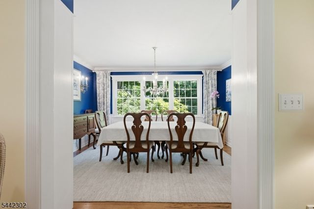 75 Green Hill Rd, Kinnelon Boro, NJ 07405