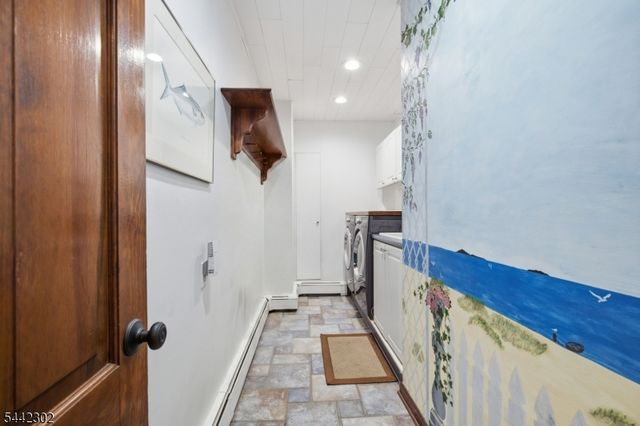 75 Green Hill Rd, Kinnelon Boro, NJ 07405