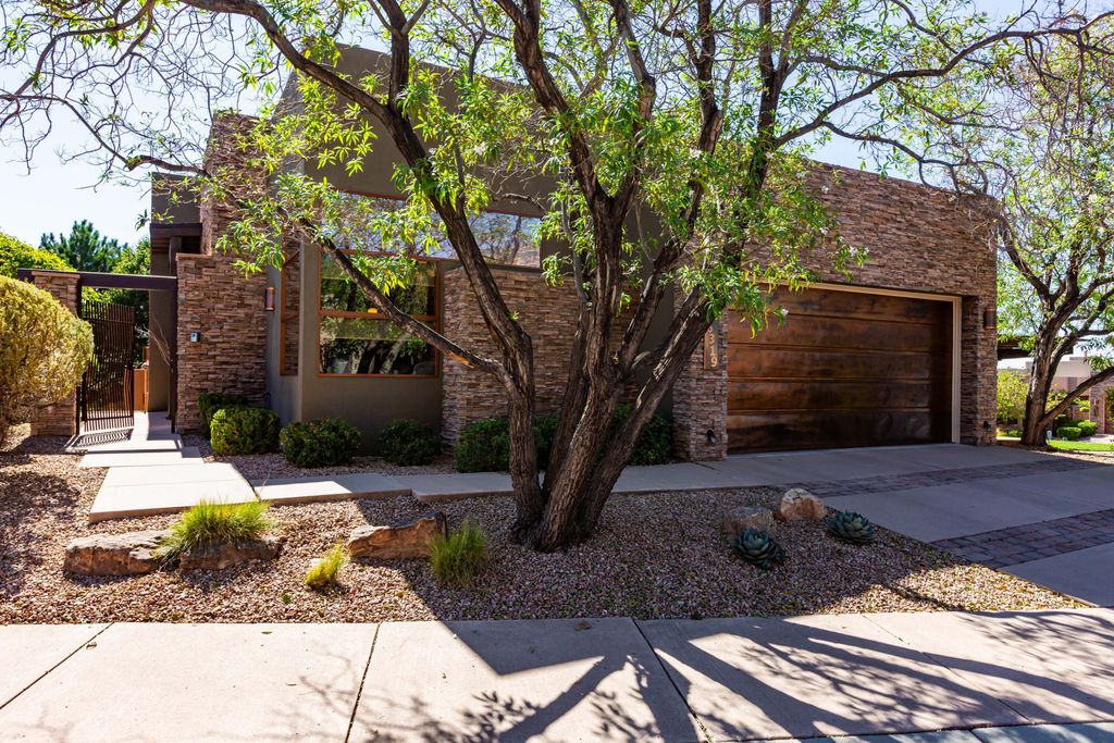 6319 Ghost Flower Trail NE, Albuquerque, NM 87111