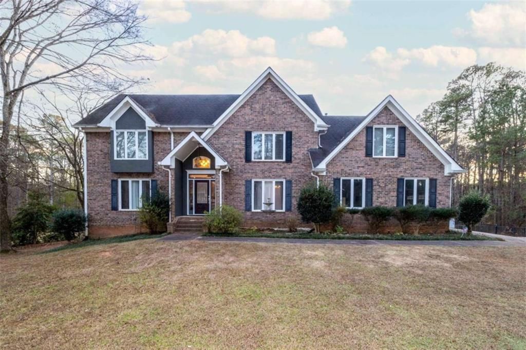 135 Acton Drive, Fayetteville, GA 30215
