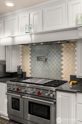 811 Fox Hollow Road, Sequim, WA 98382