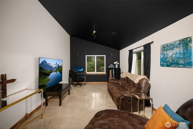 811 Fox Hollow Road, Sequim, WA 98382