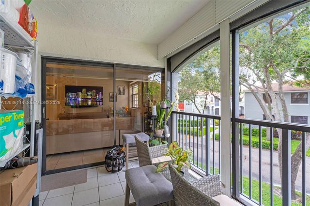 12026 NW 11th St 12026, Pembroke Pines, FL 33026