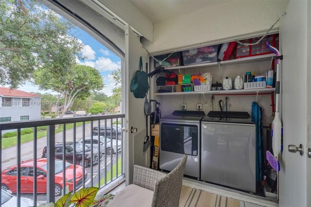 12026 NW 11th St 12026, Pembroke Pines, FL 33026