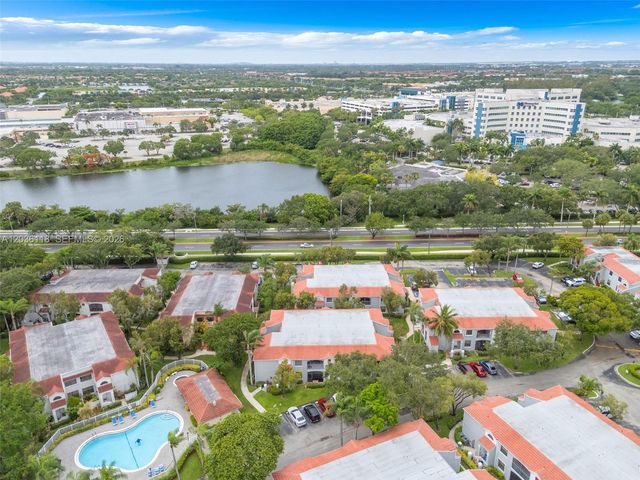 12026 NW 11th St 12026, Pembroke Pines, FL 33026