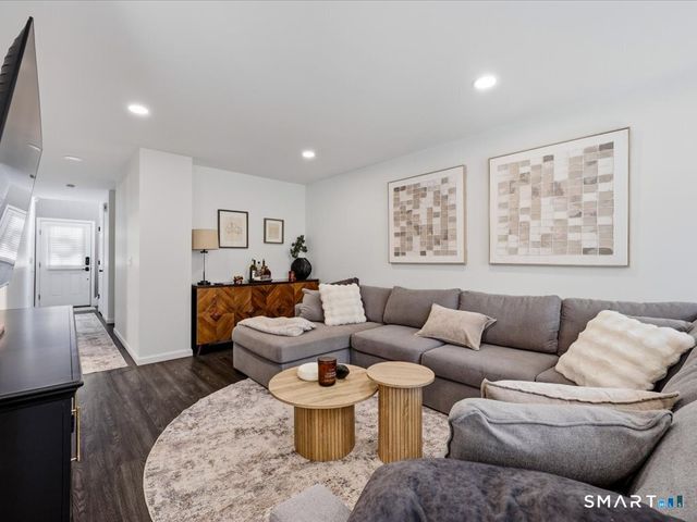 62 Copper Beech Lane 62, Portland, CT 06480