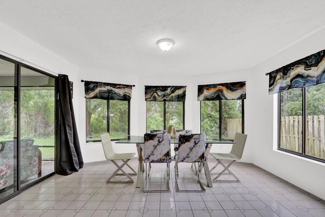 362 SE Crosspoint Drive, Port St. Lucie, FL 34983