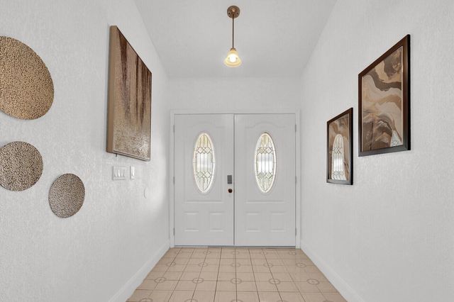 362 SE Crosspoint Drive, Port St. Lucie, FL 34983