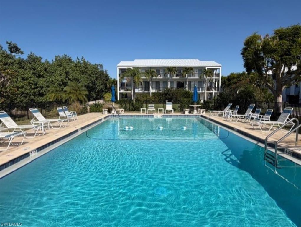 1250 Tennisplace CT B34, SANIBEL, FL 33957 — photo 5