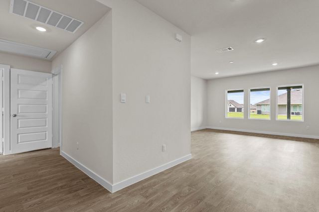 473 ATTICUS CV, Lockhart, TX 78644