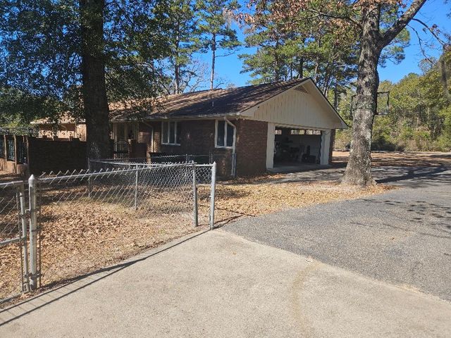 1019 Prestwood Bridge Rd, Andalusia, AL 36421