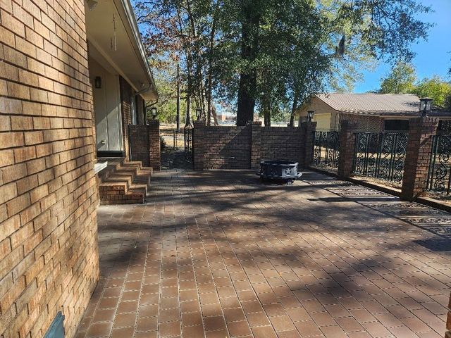 1019 Prestwood Bridge Rd, Andalusia, AL 36421