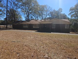 1019 Prestwood Bridge Rd, Andalusia, AL 36421