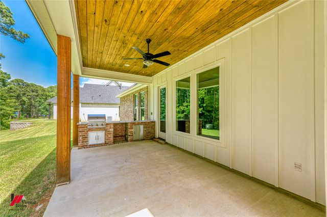 53 Turtle Creek Drive, Benton, LA 71006