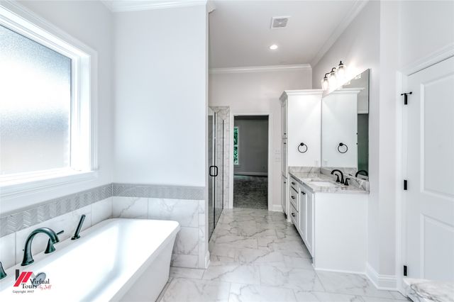 53 Turtle Creek Drive, Benton, LA 71006