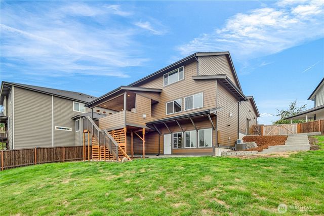 25212 138th Place SE, Kent, WA 98042