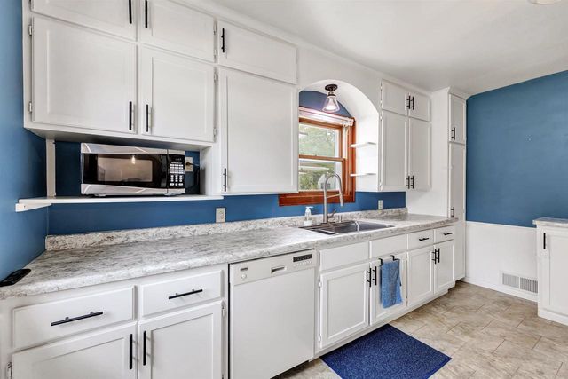 1170 REED STREET, Green Bay, WI 54303