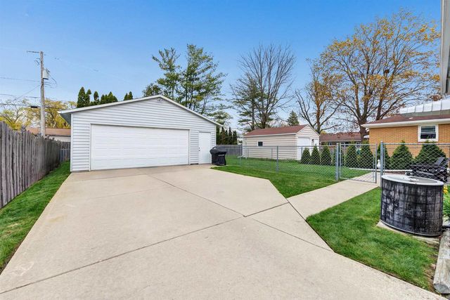 1170 REED STREET, Green Bay, WI 54303
