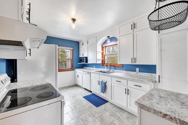 1170 REED STREET, Green Bay, WI 54303