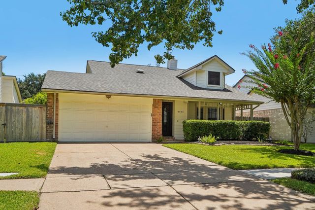 2015 Creek Valley Lane, Sugar Land, TX 77478