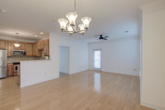 2244 Ashley Crossing Drive 531, Charleston, SC 29414