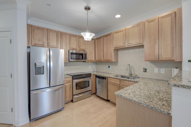 2244 Ashley Crossing Drive 531, Charleston, SC 29414