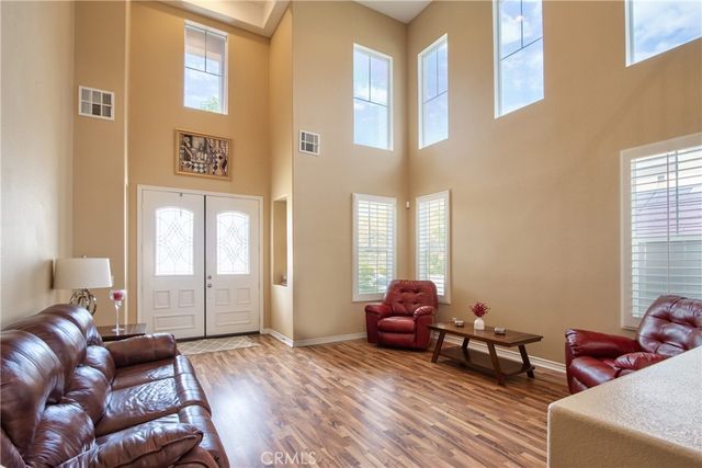 31880 Serrento, Murrieta, CA 92563