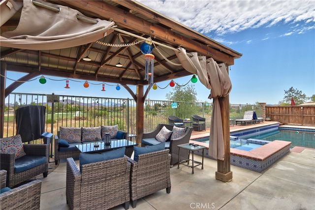 31880 Serrento, Murrieta, CA 92563