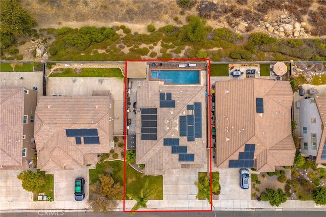 31880 Serrento, Murrieta, CA 92563
