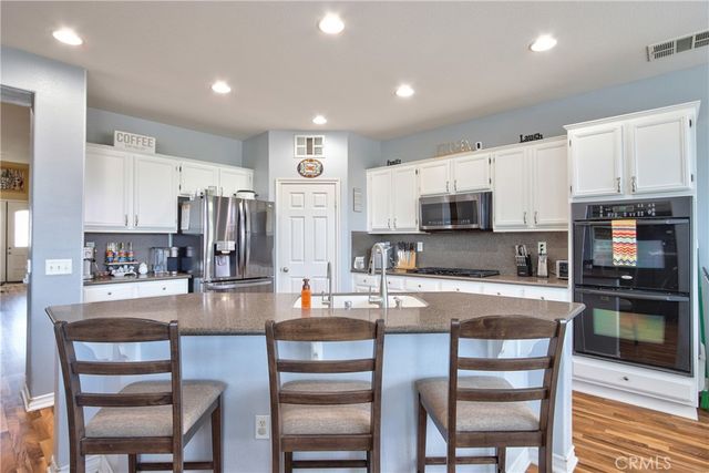 31880 Serrento, Murrieta, CA 92563
