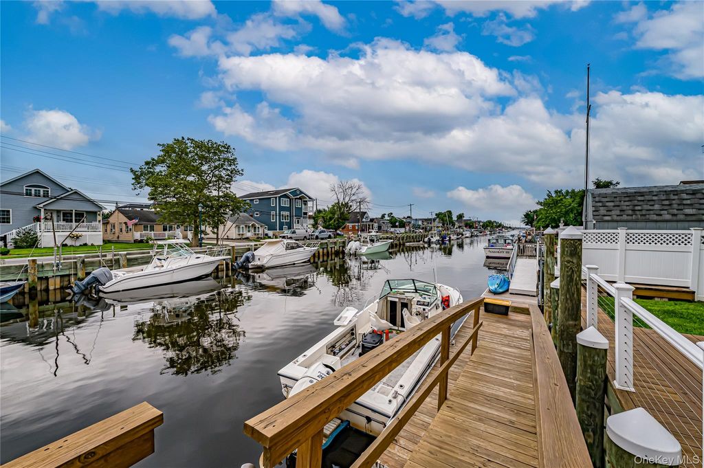 15 West Boulevard, East Rockaway, NY 11518 — photo 4