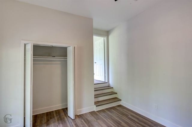 8218 S Lakeshore Drive, Shreveport, LA 71119
